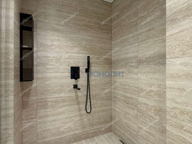 четырёхкомнатная квартира на Сенной площади дом 1