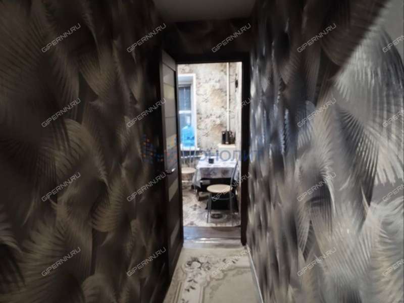 трёхкомнатная квартира на проспекте Героев дом 37