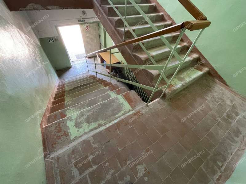 помещение под помещение свободного назначения, торговую площадь на Садовой улице село Работки