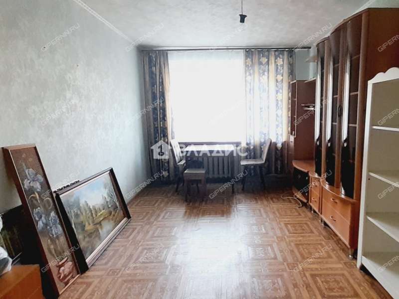 трёхкомнатная квартира на 31 город Кстово