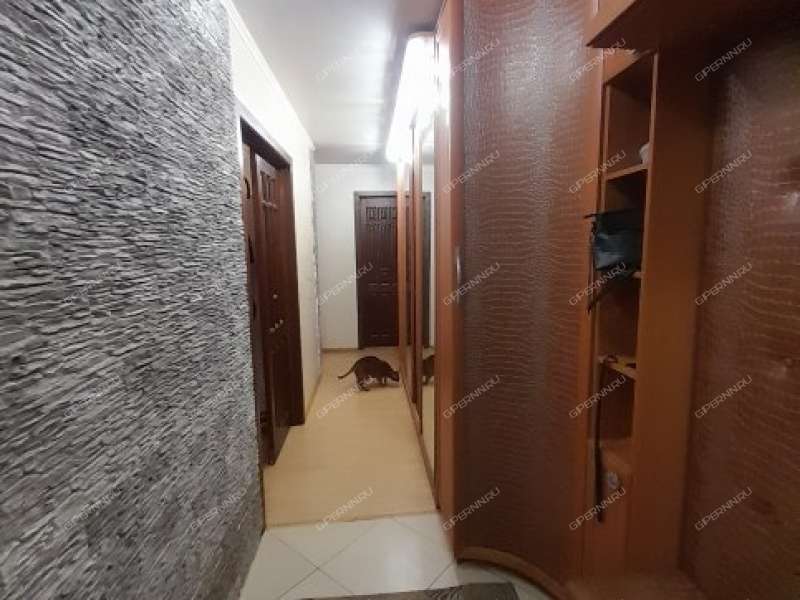 трёхкомнатная квартира на улице Максима Горького дом 152