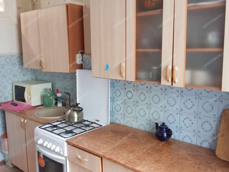 трёхкомнатная квартира на проспекте Гагарина дом 108