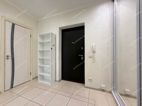 1-komnatnaya-ul-rodionova-d-192-k3 фото