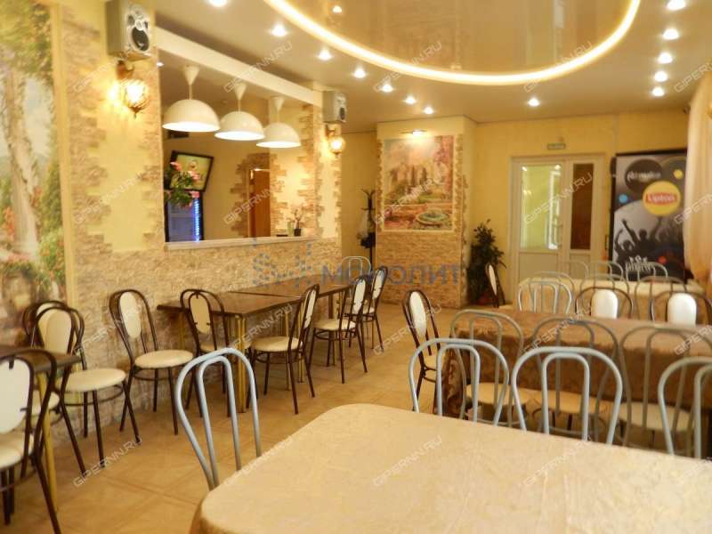 помещение под помещение свободного назначения, торговую площадь на улице Героя Давыдова