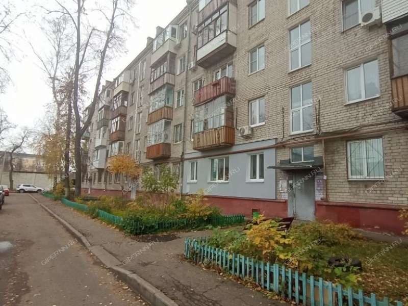 однокомнатная квартира на улице Героя Советского Союза Поющева дом 9