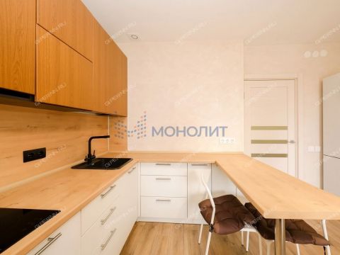 1-komnatnaya-ul-romantikov-d-11 фото