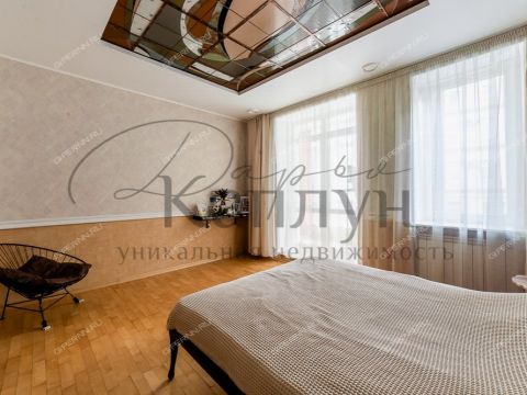 5-komnatnaya-pl-sennaya-d-49-6 фото