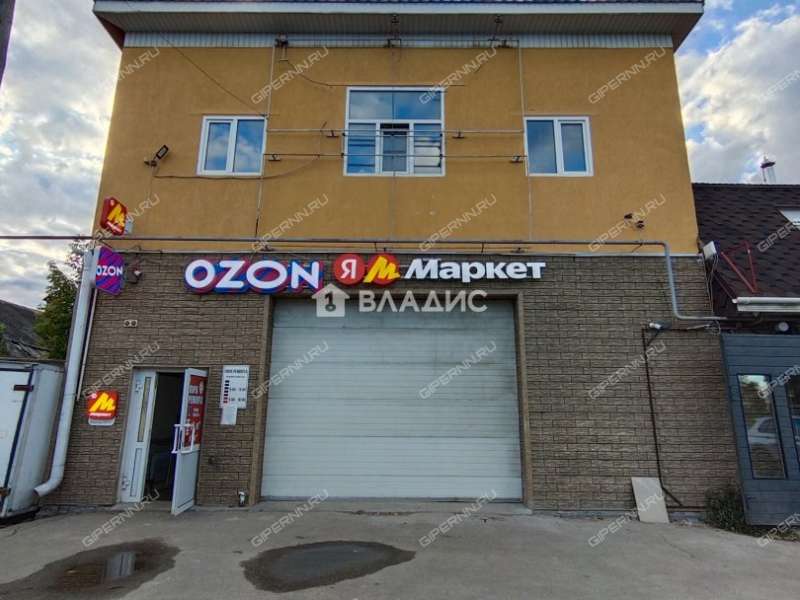 здание под офис, торговую площадь на Снежной улице