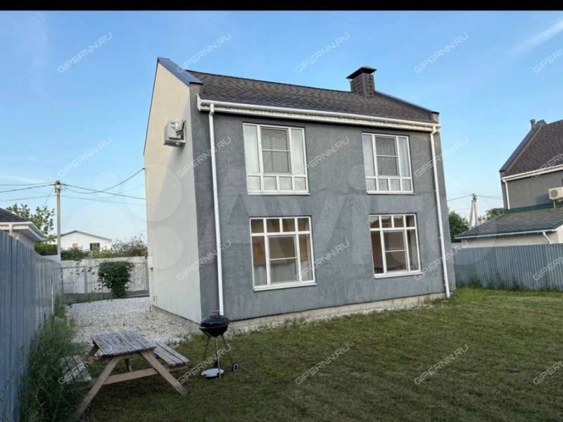 дом на Центральной улице деревня Ржавка