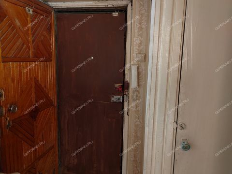 2-komnatnaya-ul-geroya-samochkina-d-9 фото