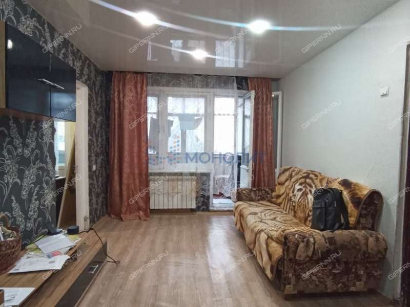 трёхкомнатная квартира на Перекопской улице дом 10