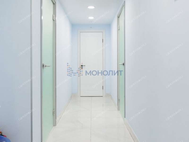 помещение под недвижимость под медицинские учреждения, недвижимость под салоны красоты в микрорайоне Щербинки 1-й