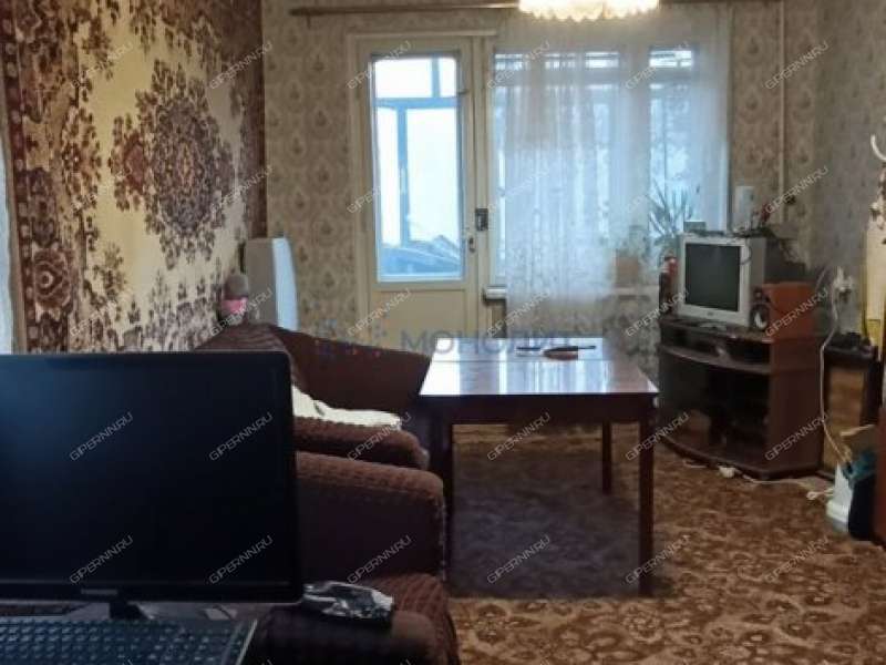 комната в доме 12 на улице Строкина