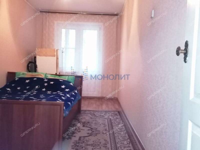 трёхкомнатная квартира на улице Строкина дом 8