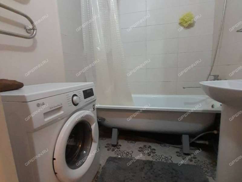 двухкомнатная квартира на улице Романтиков дом 13