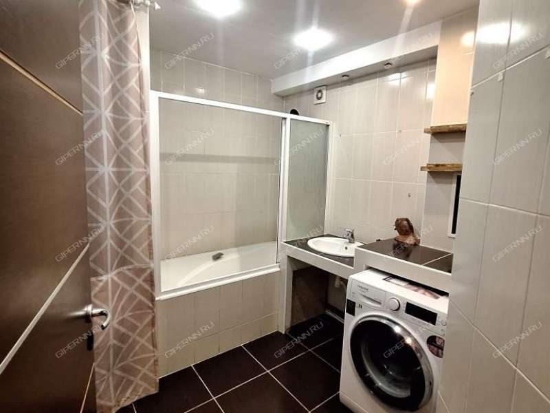 двухкомнатная квартира на улице Белинского дом 69