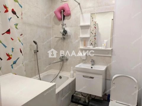 2-komnatnaya-prosp-busygina-d-60 фото