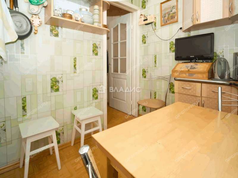 трёхкомнатная квартира на улице Белинского дом 49