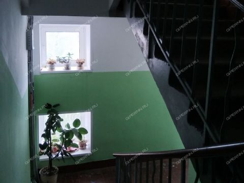 2-komnatnaya-poselok-dubenki-ul-karbysheva-d-7 фото