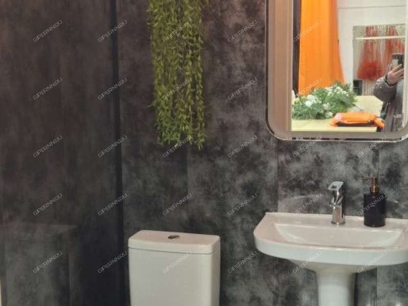 помещение под коммерческую недвижимость на улице Родионова