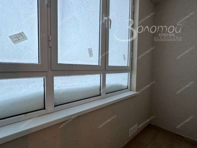 трёхкомнатная квартира на проспекте Героев Донбасса дом 12