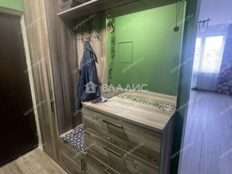 однокомнатная квартира на Бурнаковской улице дом 83