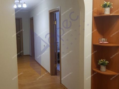 3-komnatnaya-ul-geroya-eliseeva-d-8 фото