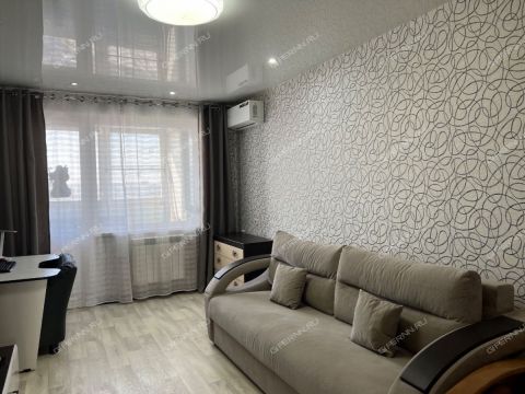 3-komnatnaya-ul-sergeya-akimova-d-22 фото