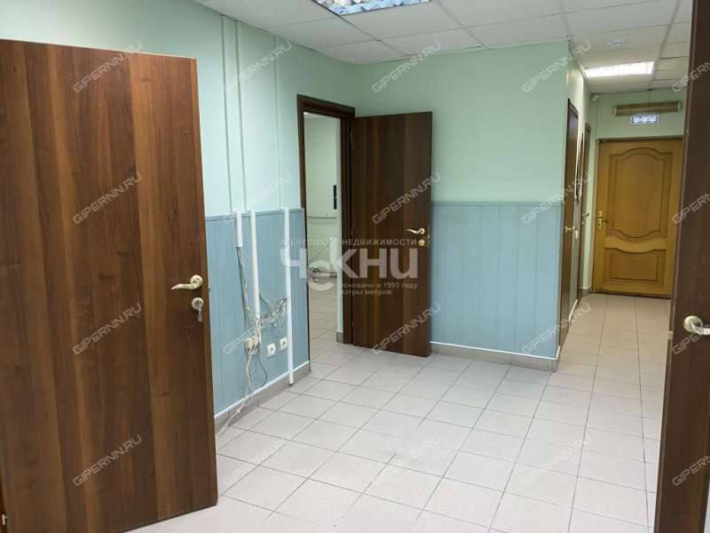 помещение под помещение свободного назначения на улице Ульянова