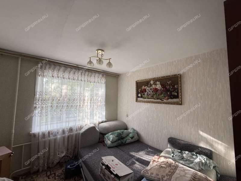 комната в доме 106 на Берёзовской улице