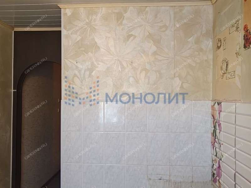 однокомнатная квартира в 2-м микрорайоне дом 37 город Бор