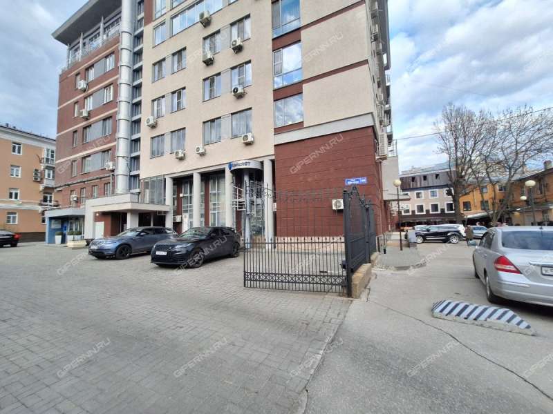 четырёхкомнатная квартира на улице Минина дом 10в