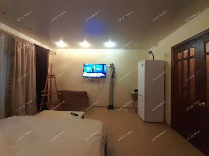 трёхкомнатная квартира на улице Максима Горького дом 152