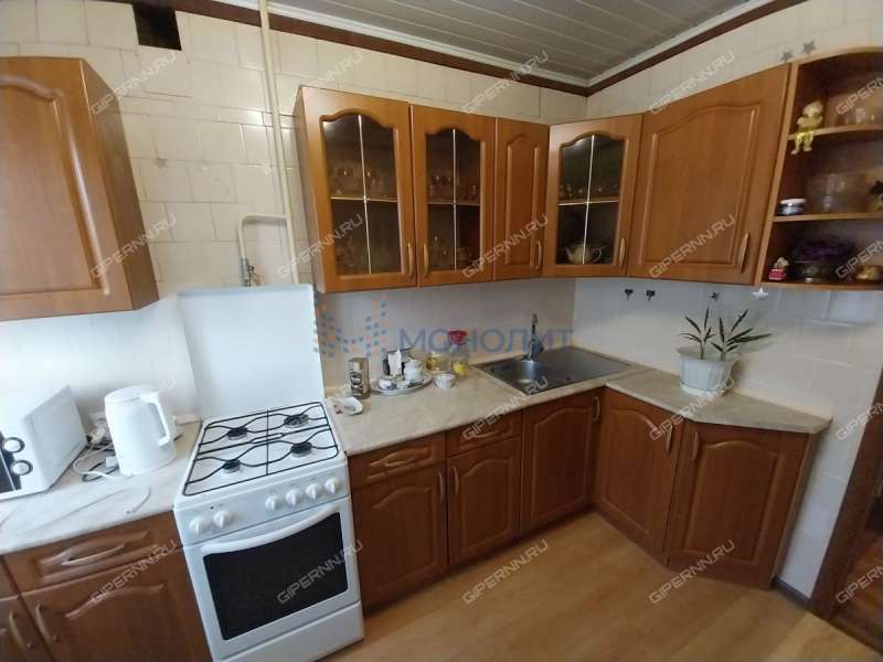 трёхкомнатная квартира на улице Свободы дом 112