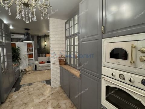 3-komnatnaya-sh-yuzhnoe-d-38a фото