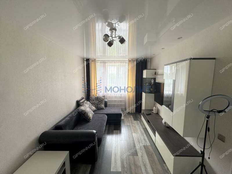 трёхкомнатная квартира на улице Мокроусова дом 23 к1