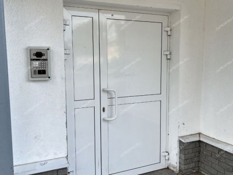 4-komnatnaya-ul-vasileva-d-31a фото