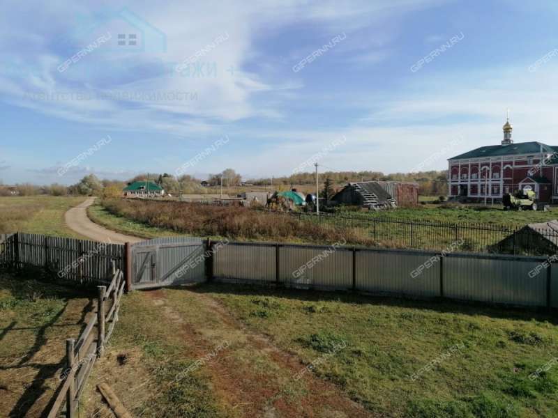 дом на  село Пушкарка