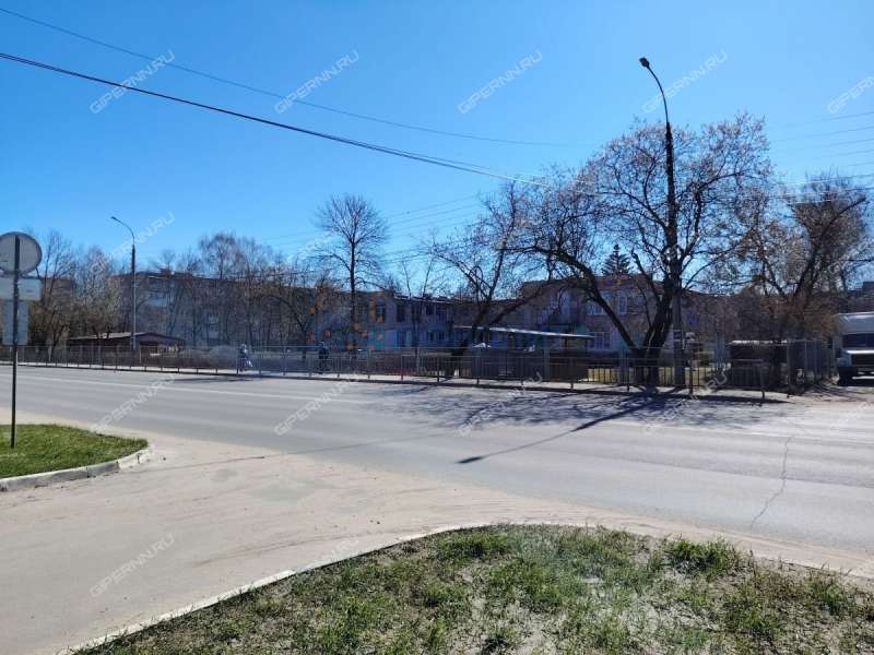 трёхкомнатная квартира на улице Петрищева дом 10 город Дзержинск