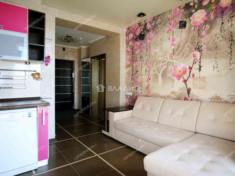 однокомнатная квартира на Волжской набережной дом 8