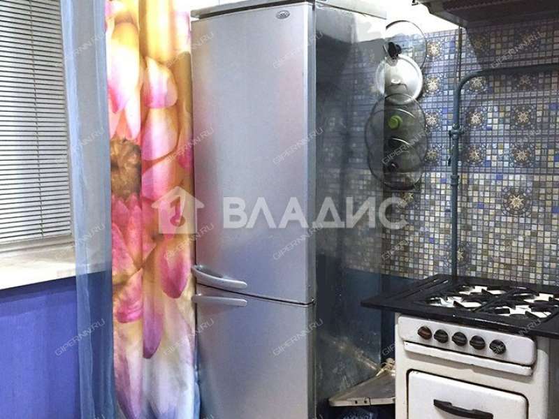 двухкомнатная квартира на Светлогорской улице дом 3