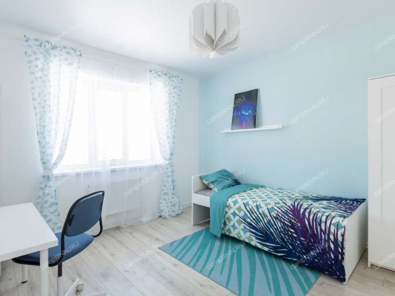 дом на 2-й Цветочной улице деревня Крутая