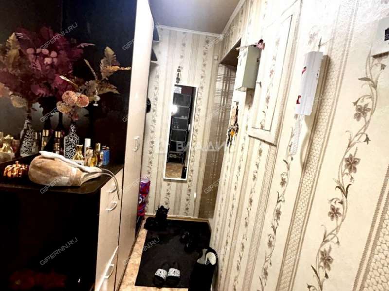 однокомнатная квартира на улице Лескова дом 22