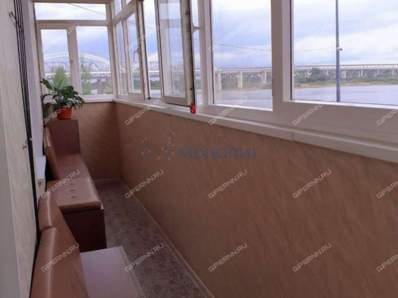 четырёхкомнатная квартира на Волжской набережной дом 8 к1