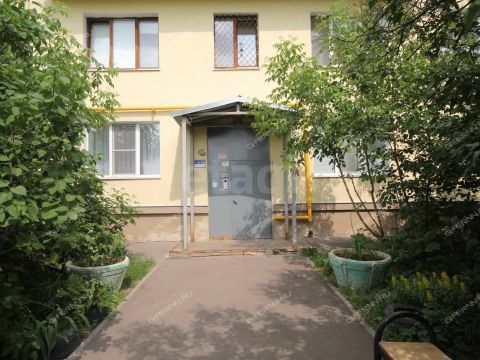 1-komnatnaya-ul-zalomova-d-7 фото