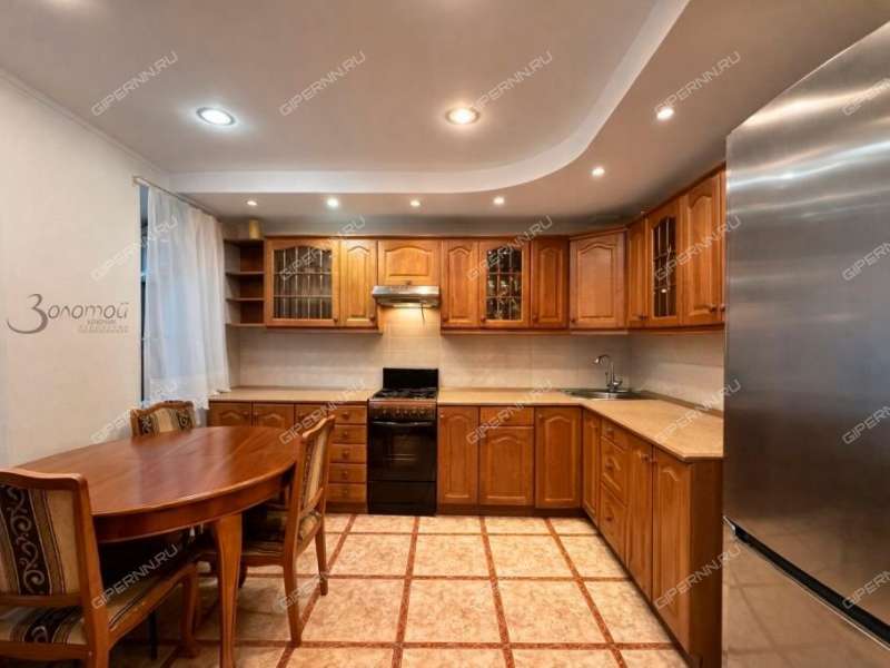 трёхкомнатная квартира в Плотничном переулке дом 17