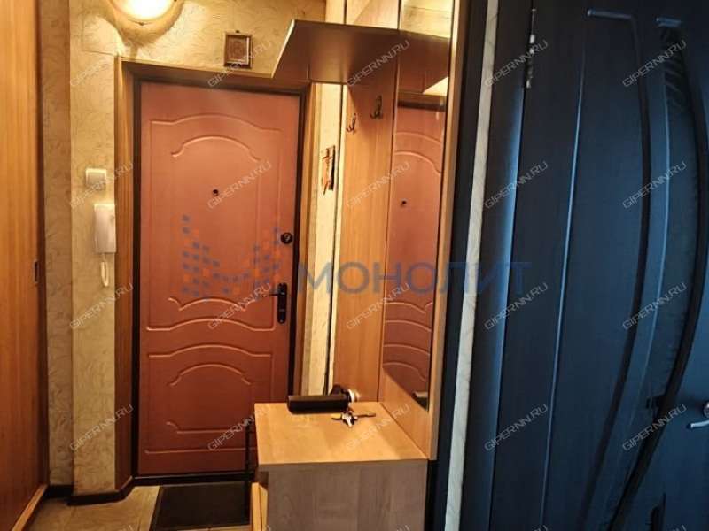 однокомнатная квартира в 2-м микрорайоне дом 37 город Бор