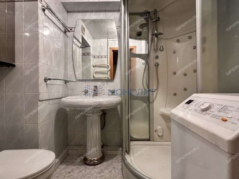 четырёхкомнатная квартира на улице Карла Маркса дом 24