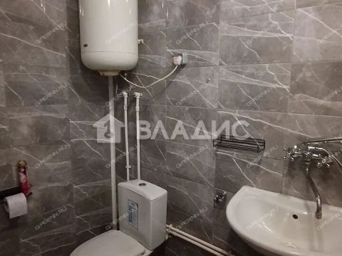 3-komnatnaya-ul-volskaya-d-10 фото