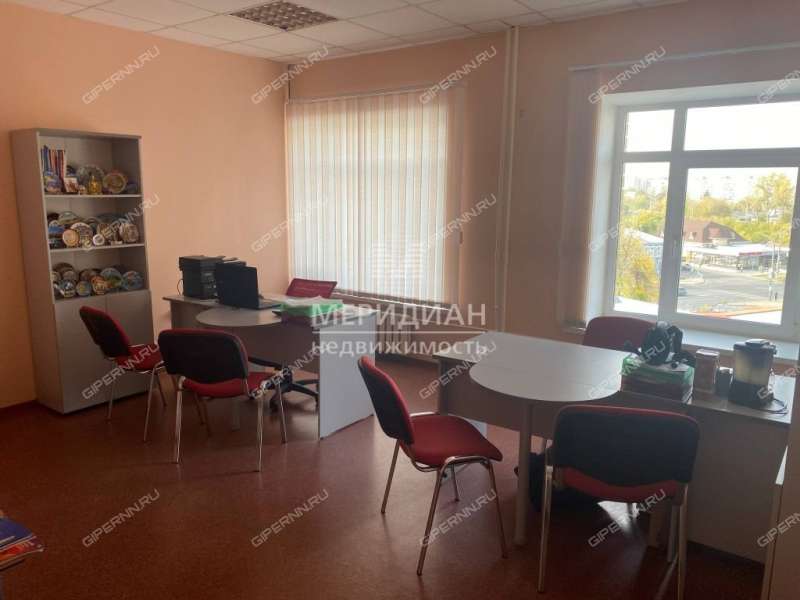 помещение под офис на улице Коминтерна